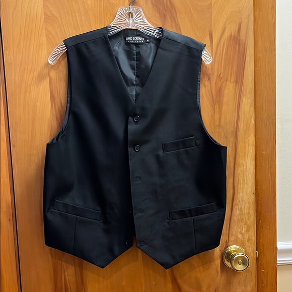 Umo Lorenzo men’s black five button waistcoat (vest) size medium - Picture 1 of 7